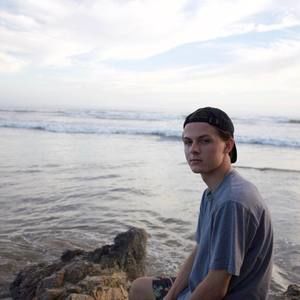 Meet your Posher, Cole